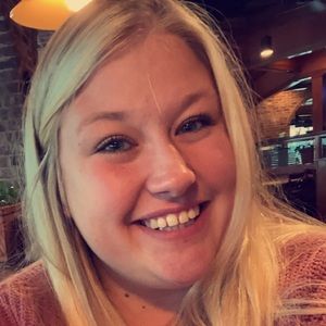 Meet your Posher, Carlea